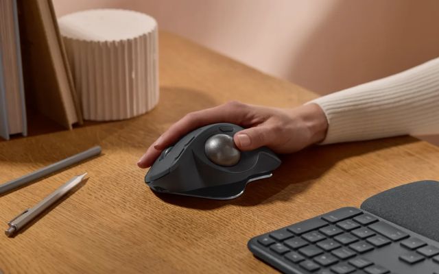  Logitech MX Ergo