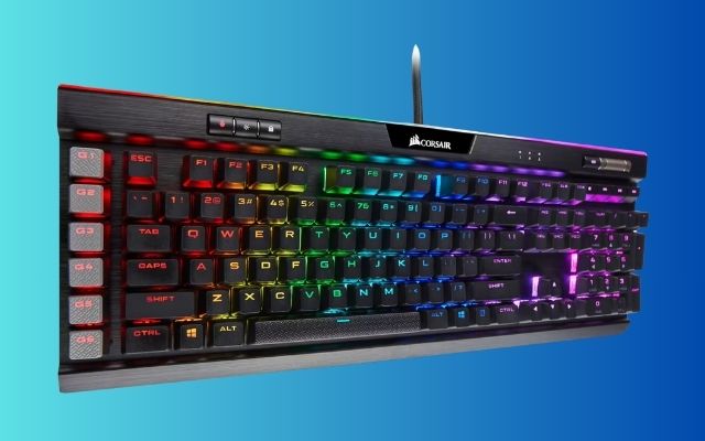  Corsair K95 RGB Platinum Mechanical Keyboard